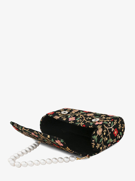 Embroidered Fold Cover Hand Clutch Black